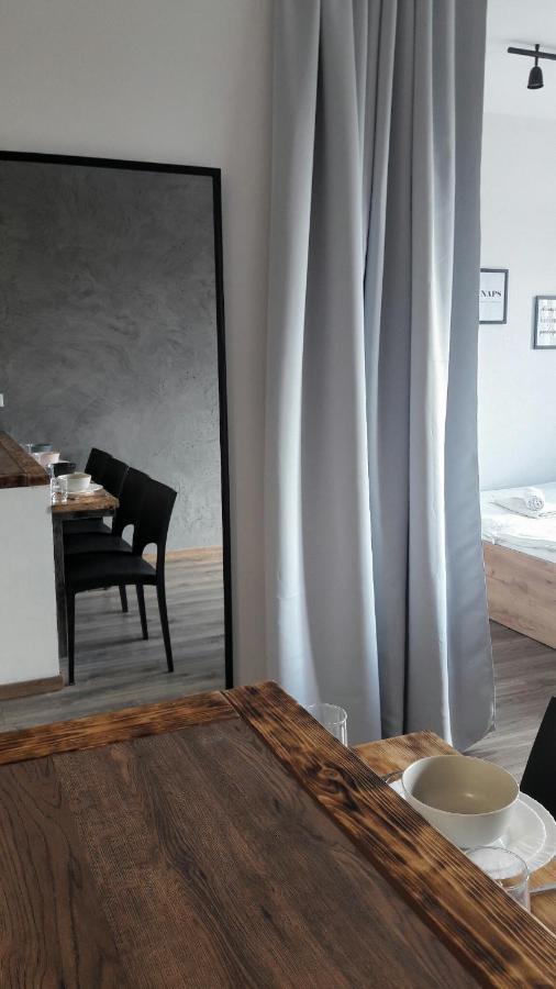 Silver Apartment In Wilanow วอร์ซอ ภายนอก รูปภาพ